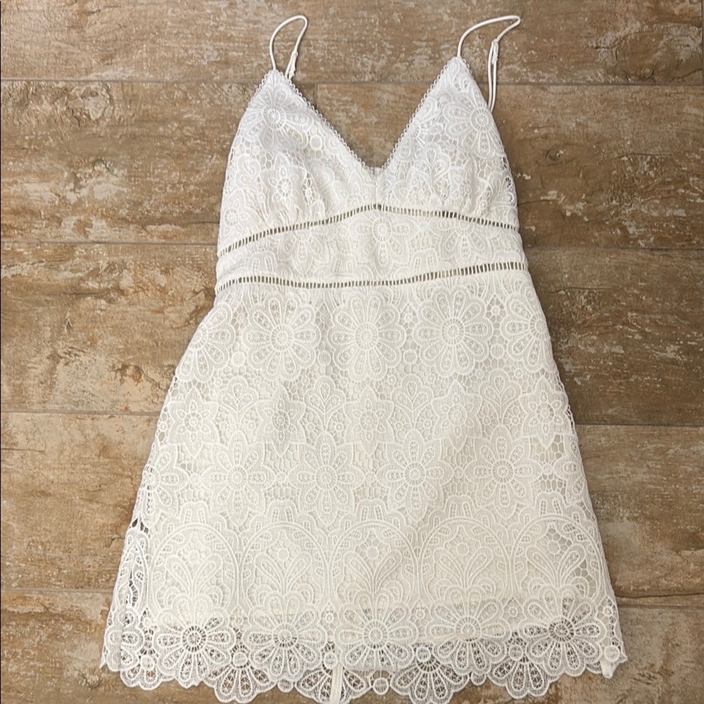 White Lace Dress by Abercrombie & Fitch size M